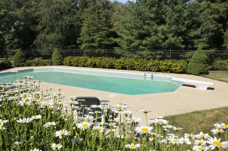 Crack Repair Inside Pool